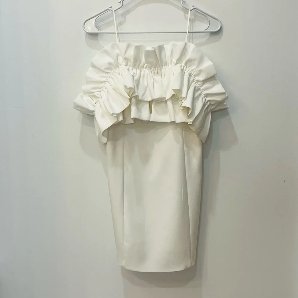 DO+BE boutique Off The Shoulder Ruffle Dress white size Large - Picture 2 of 8